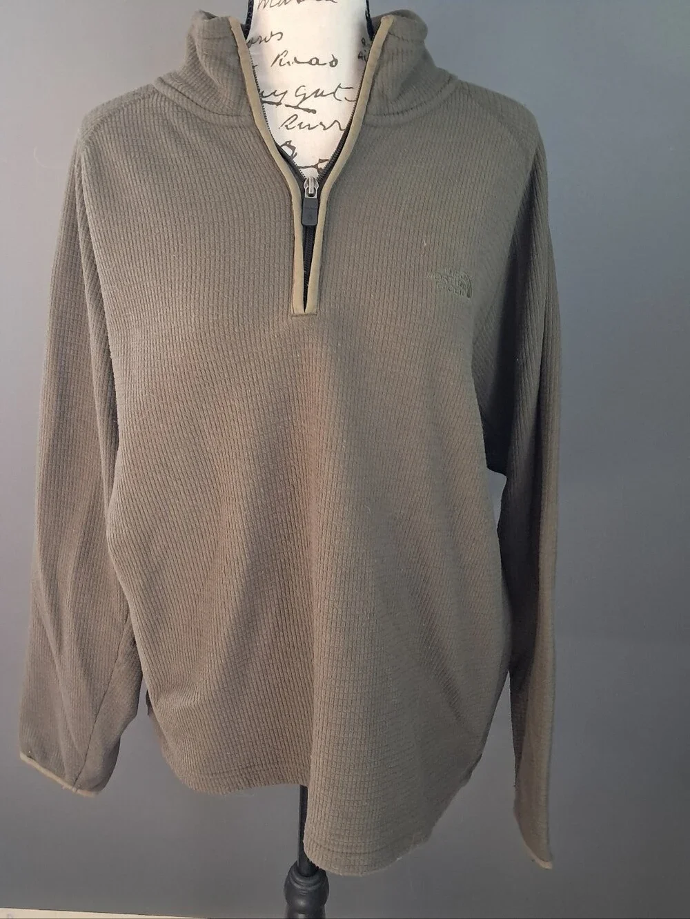 The North Face Quarter Zip Men's Dark Green/Tan Size Medium